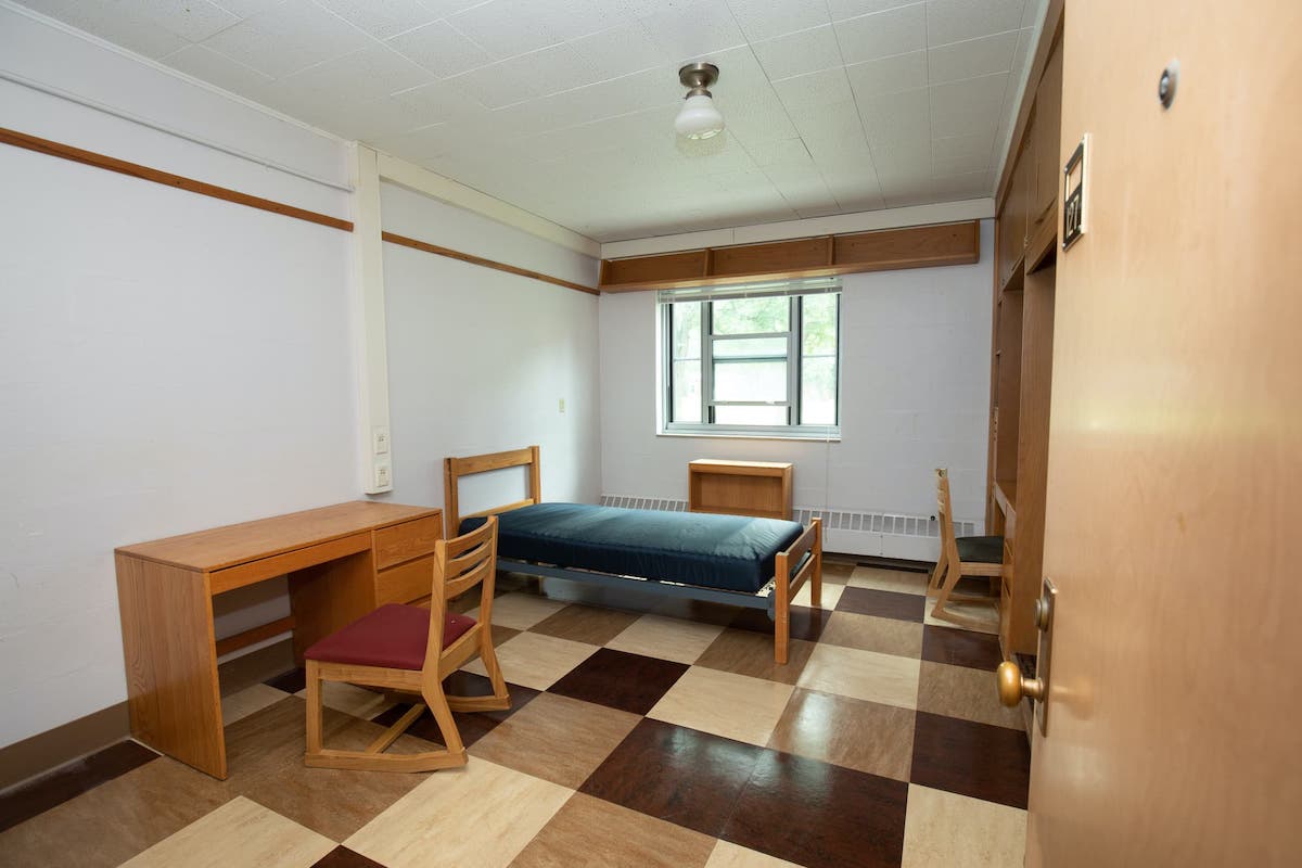 Room 127 in Barrows Hall before the makeover.